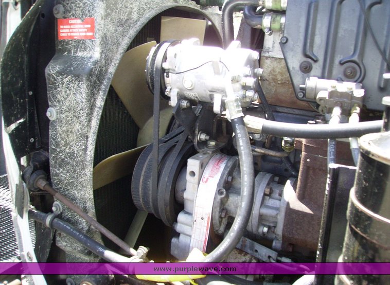 image for item 7316 1990 Kenworth T600 day cab truck tractor