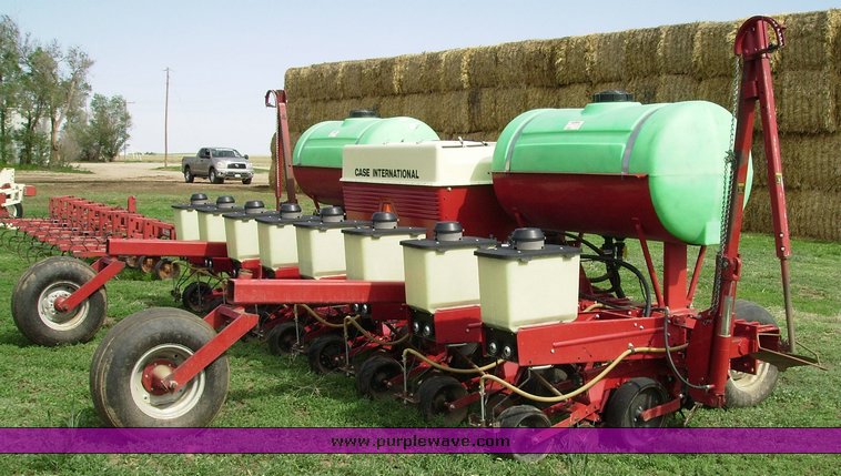 image for item 7339 1992 Case IH 900 A43EC Cyclo air planter