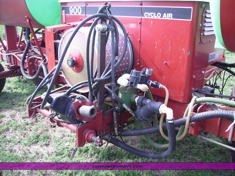 image for item 7339 1992 Case IH 900 A43EC Cyclo air planter