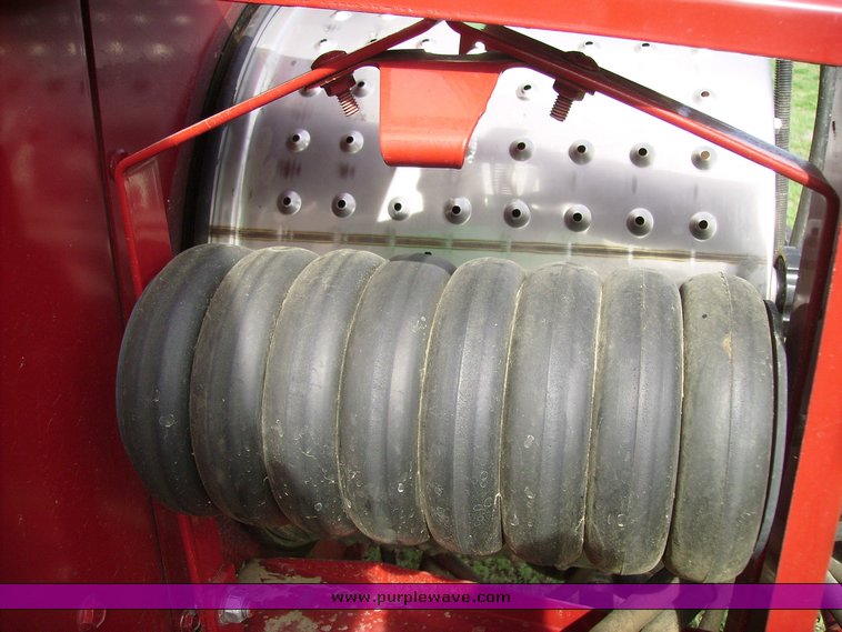 image for item 7339 1992 Case IH 900 A43EC Cyclo air planter