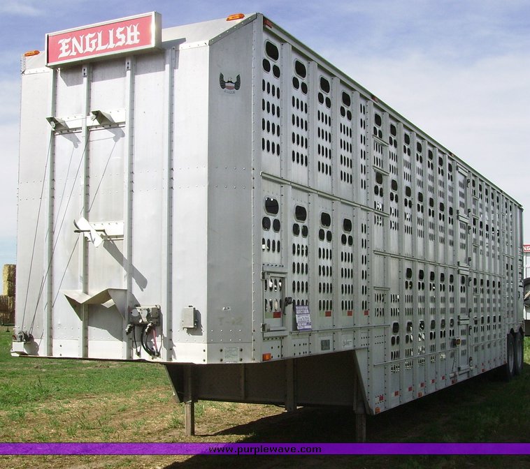 image for item 7351 1999 Barrett livestock trailer