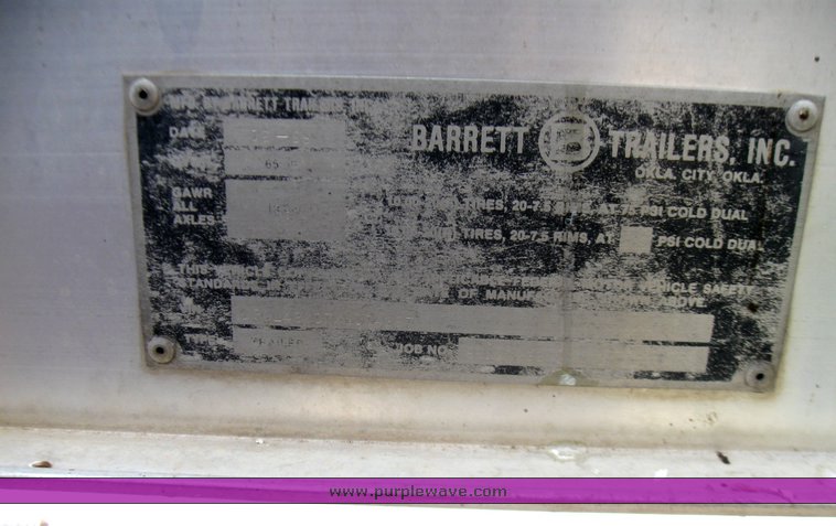 image for item 7351 1999 Barrett livestock trailer