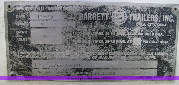 image for item 7351 1999 Barrett livestock trailer