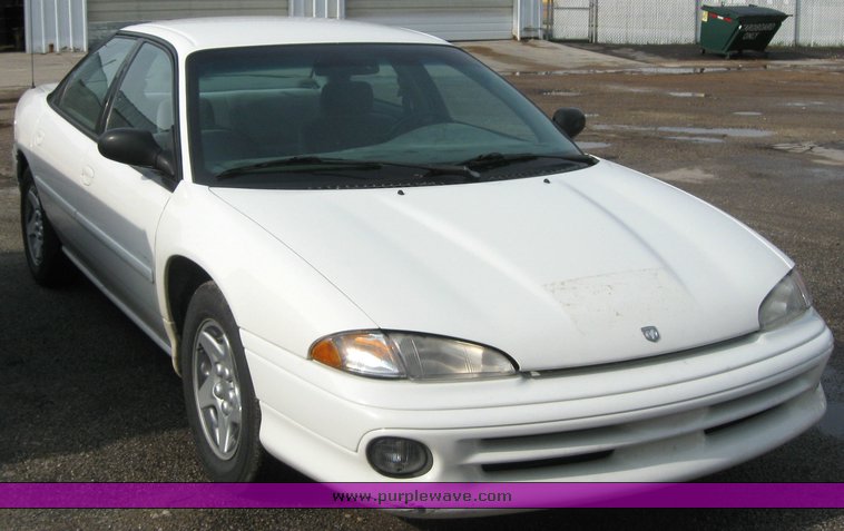 image for item 1001 1996 Dodge Intrepid