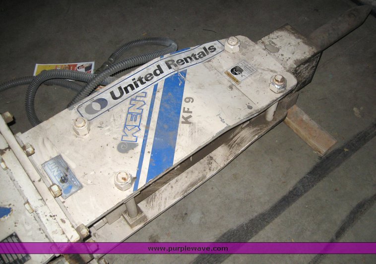 image for item 1004 2006 KF9 hydraulic pavement breaker