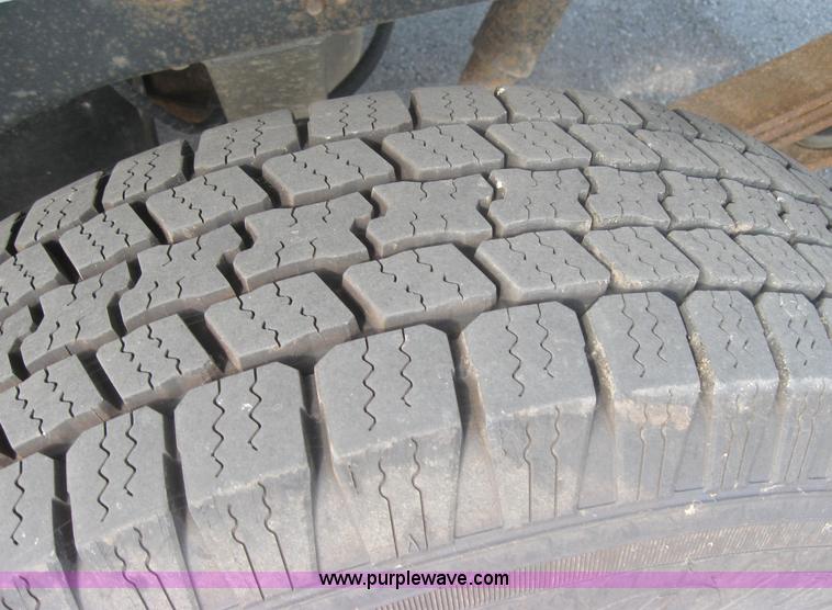 image for item 2002 2001 Dodge Ram 1500 pickup truck