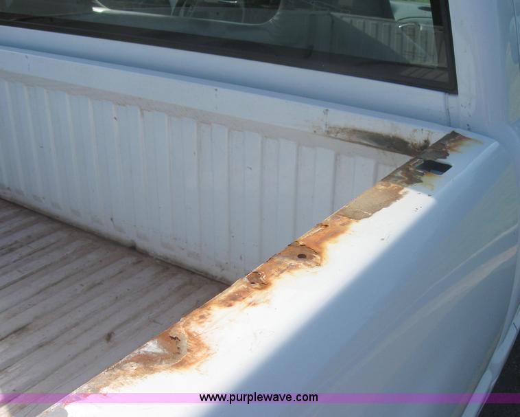 image for item 2002 2001 Dodge Ram 1500 pickup truck