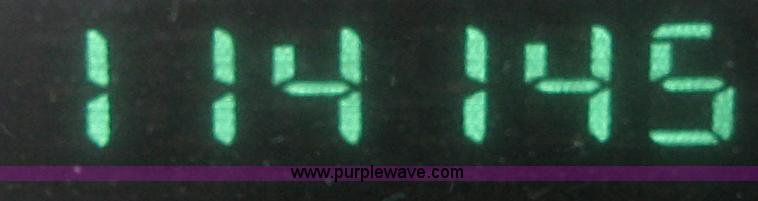 image for item 2003 2001 Dodge Caravan SE