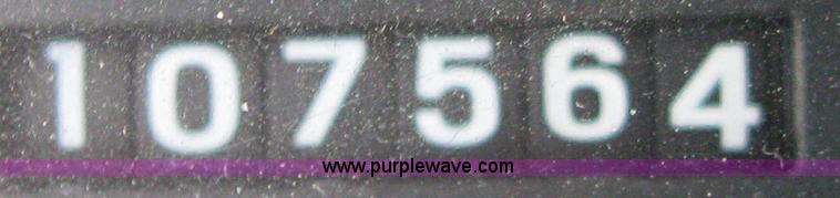 image for item 2005 2003 Ford Taurus SE