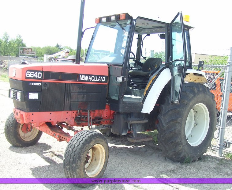 image for item 2172 1997 Ford 6640SL tractor