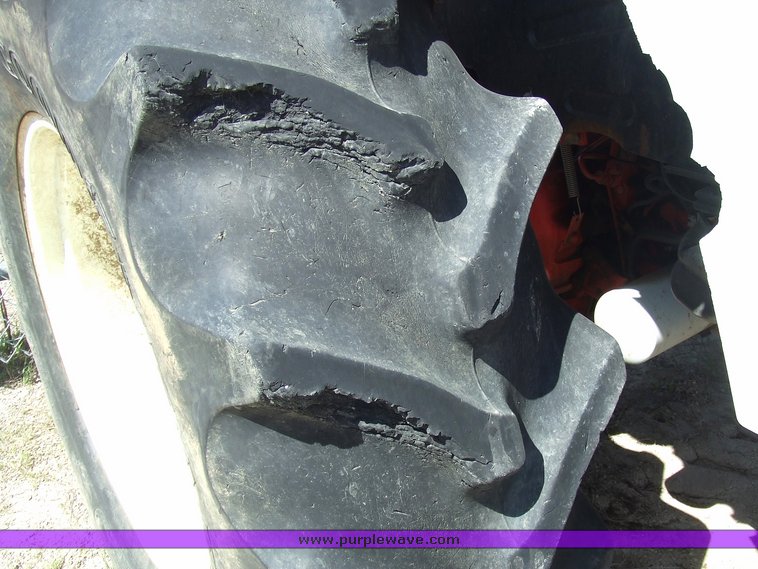 image for item 2172 1997 Ford 6640SL tractor