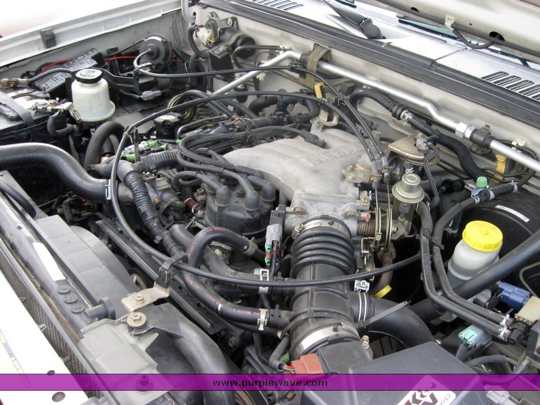 image for item 2214 1999 Nissan Frontier