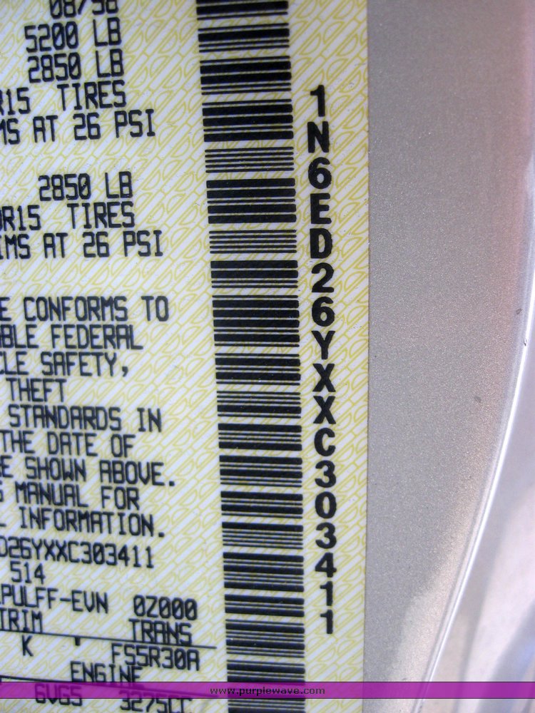 image for item 2214 1999 Nissan Frontier