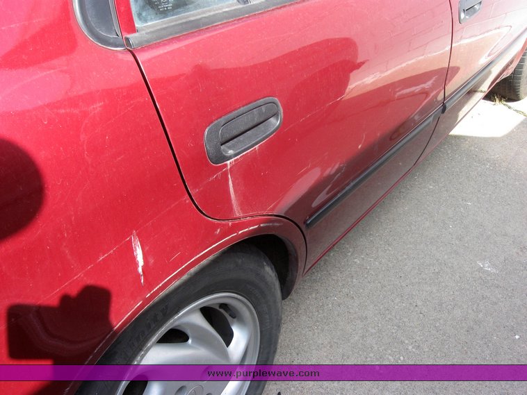 image for item 2218 2000 Toyota Corolla