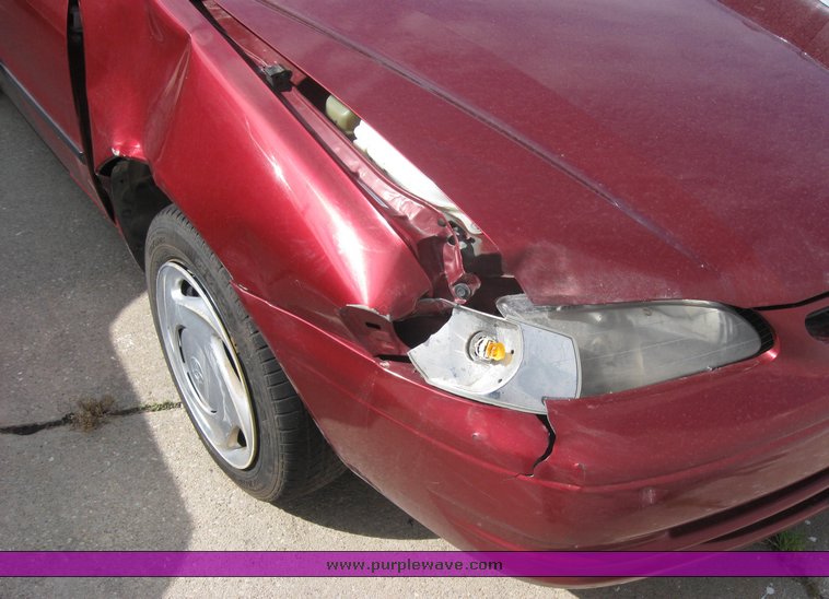 image for item 2218 2000 Toyota Corolla