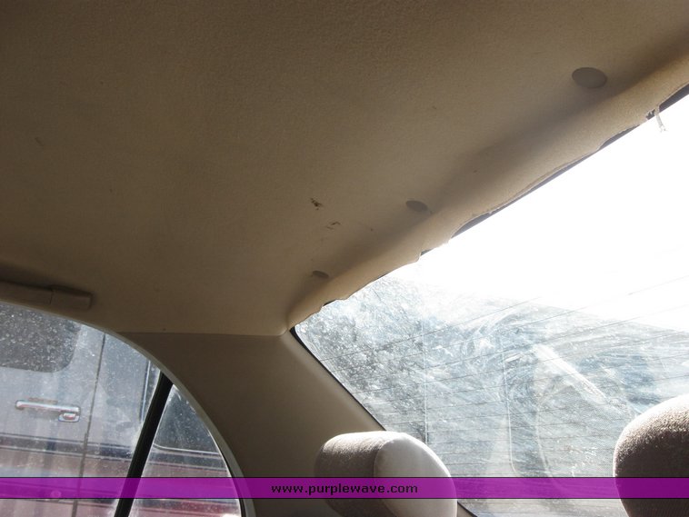 image for item 2218 2000 Toyota Corolla