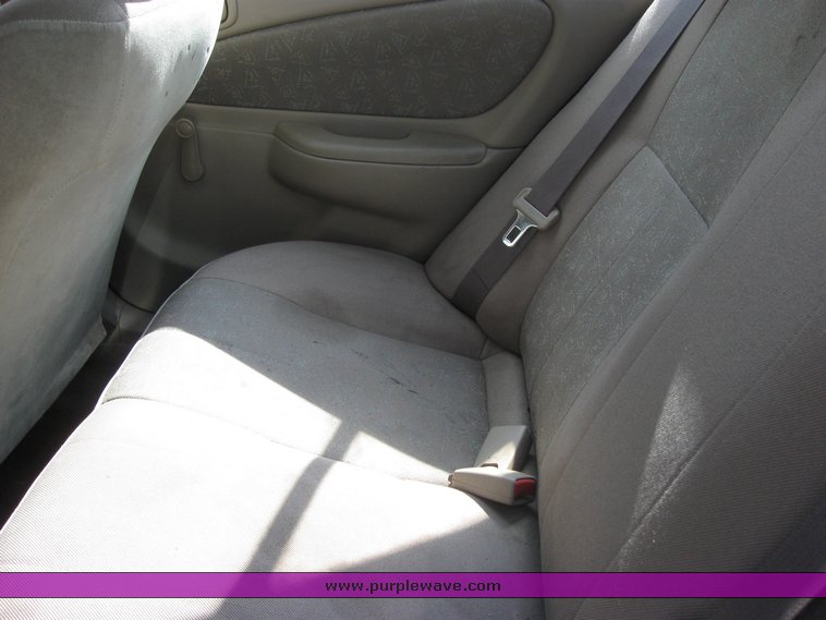 image for item 2218 2000 Toyota Corolla