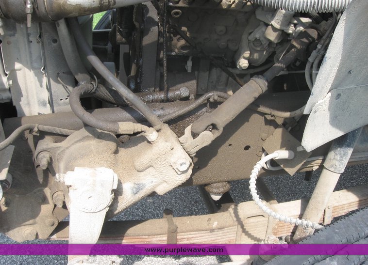 image for item 2278 1993 Ford B700F  65 passenger school bus