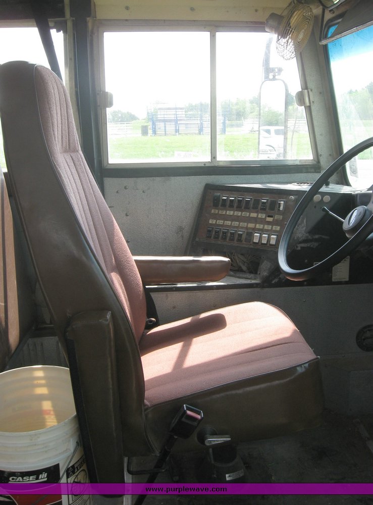 image for item 2278 1993 Ford B700F  65 passenger school bus