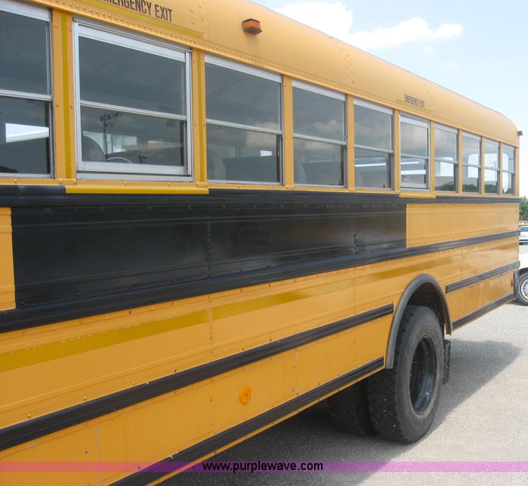 image for item 2502 1996 International Series 3000 Genesis school bus