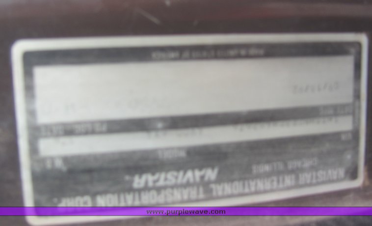 image for item 4393 1993 International 4900 6x4 tandem axle dump truck