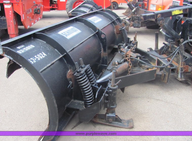 image for item 4394 1995 Ford LNT8000 dump truck