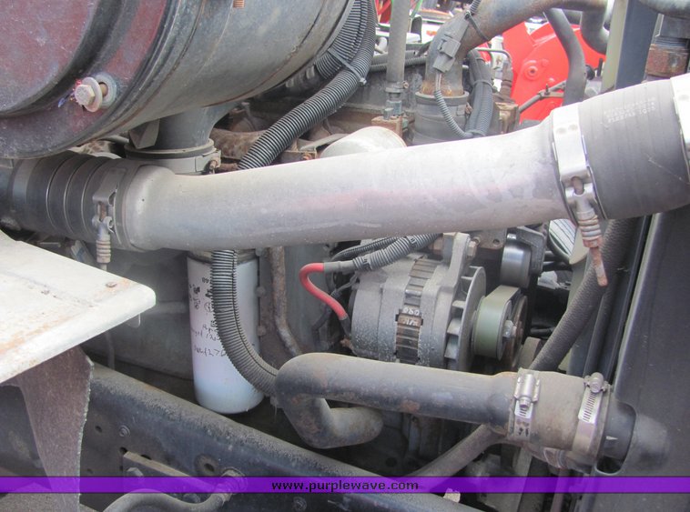 image for item 4394 1995 Ford LNT8000 dump truck