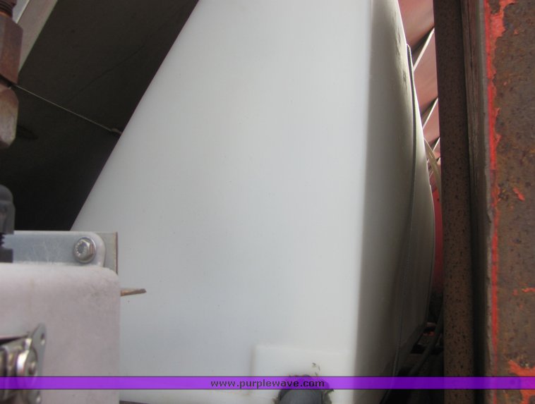 image for item 4394 1995 Ford LNT8000 dump truck