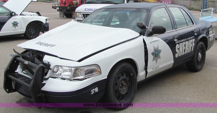 image for item 4445 2008 Ford Crown Victoria Police Interceptor