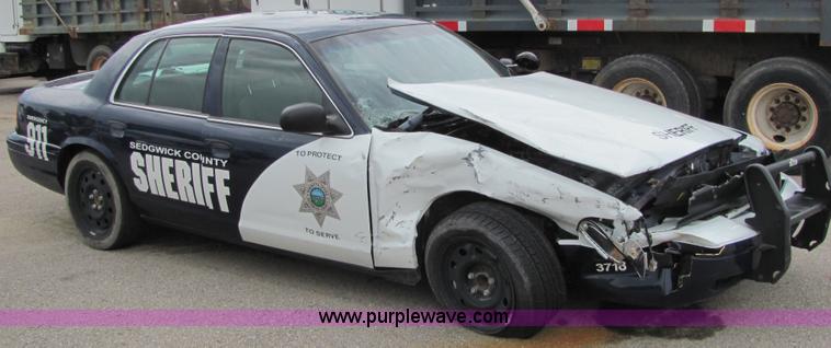 image for item 4445 2008 Ford Crown Victoria Police Interceptor