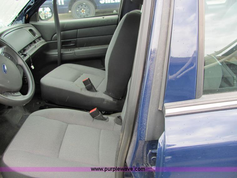 image for item 4445 2008 Ford Crown Victoria Police Interceptor