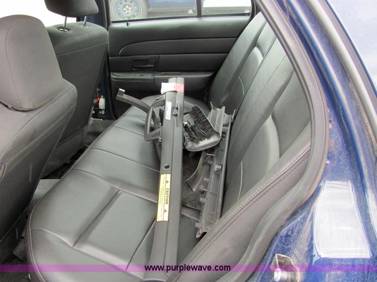 image for item 4445 2008 Ford Crown Victoria Police Interceptor