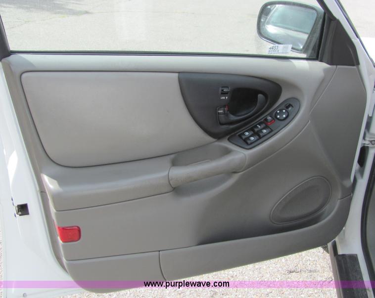 image for item 4453 2005 Chevrolet Caprice Classic