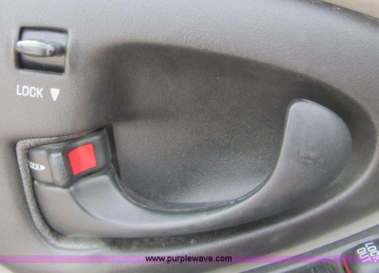 image for item 4453 2005 Chevrolet Caprice Classic