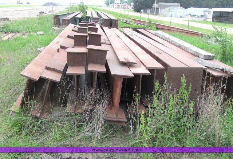 image for item 6000 Assorted steel girders