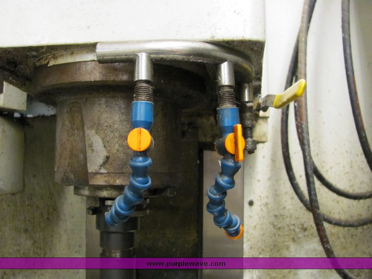 image for item 6081 Fadal VMC20 vertical milling machine