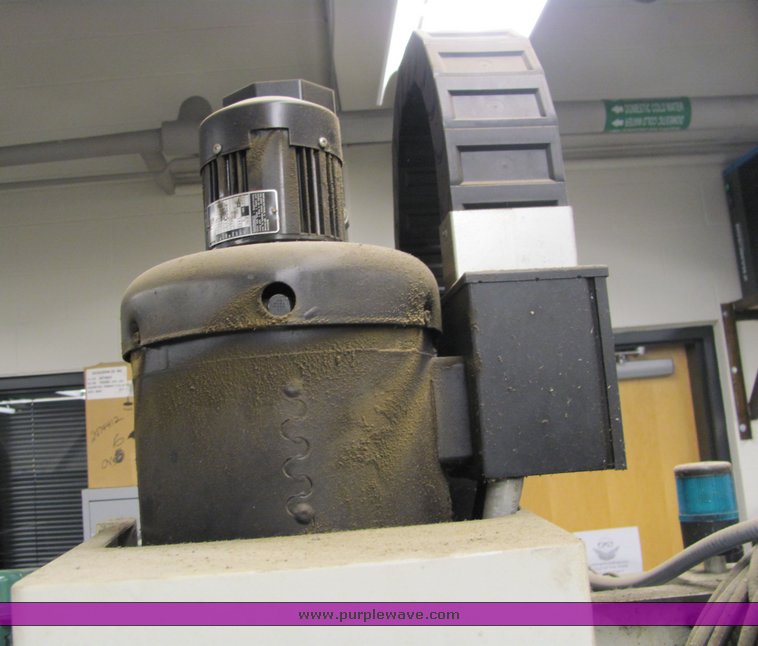 image for item 6081 Fadal VMC20 vertical milling machine