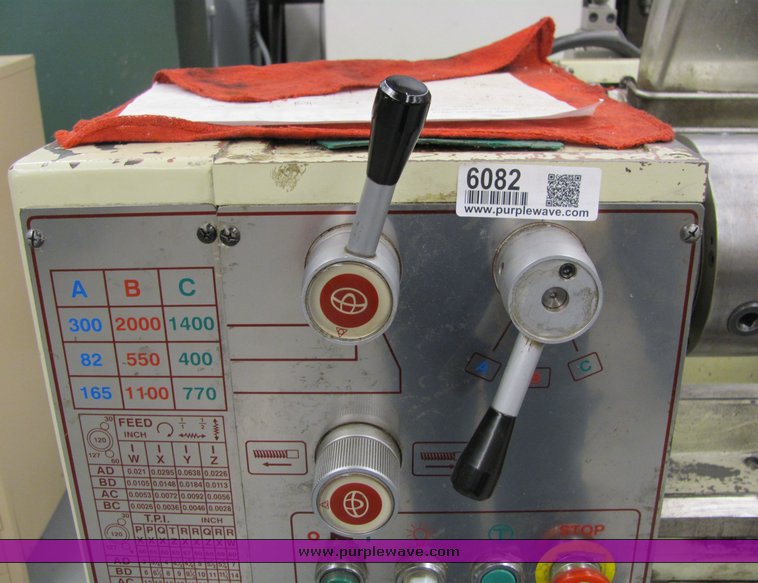 image for item 6082 Acer Dymanic 1340G metal lathe