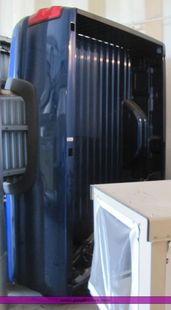 image for item 6114 2003 Chevrolet truck bed