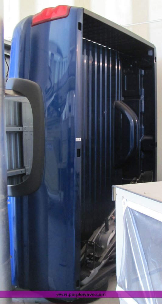 image for item 6114 2003 Chevrolet truck bed