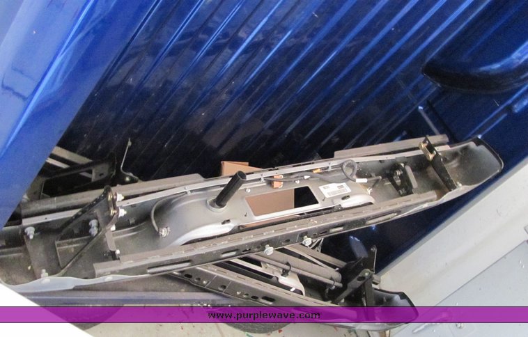 image for item 6114 2003 Chevrolet truck bed