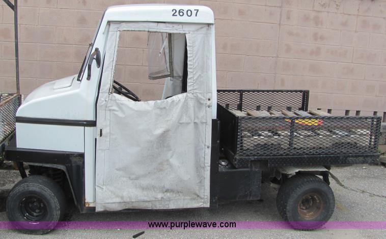 image for item 6127 1982 Cushman Haulster