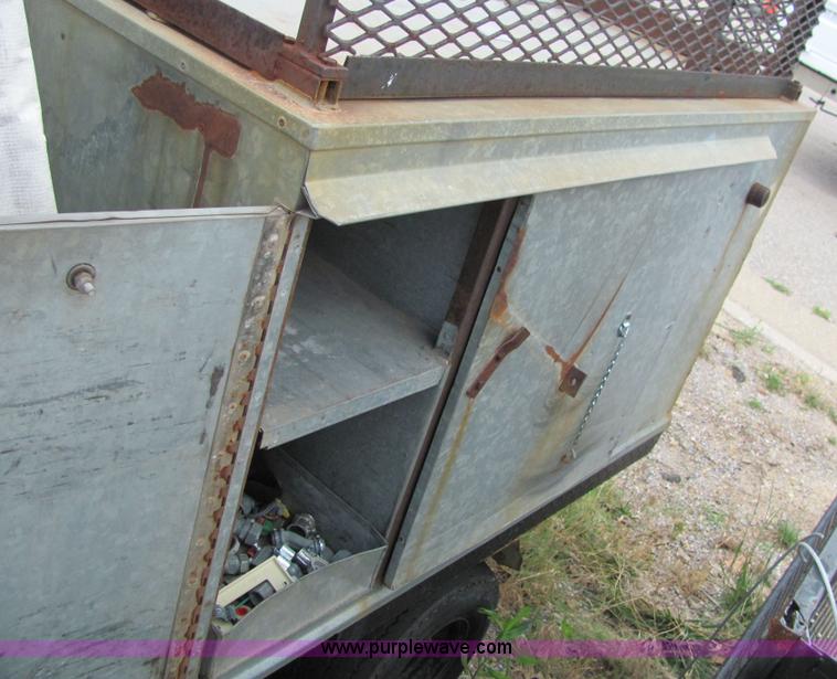image for item 6129 1988 Cushman Haulster