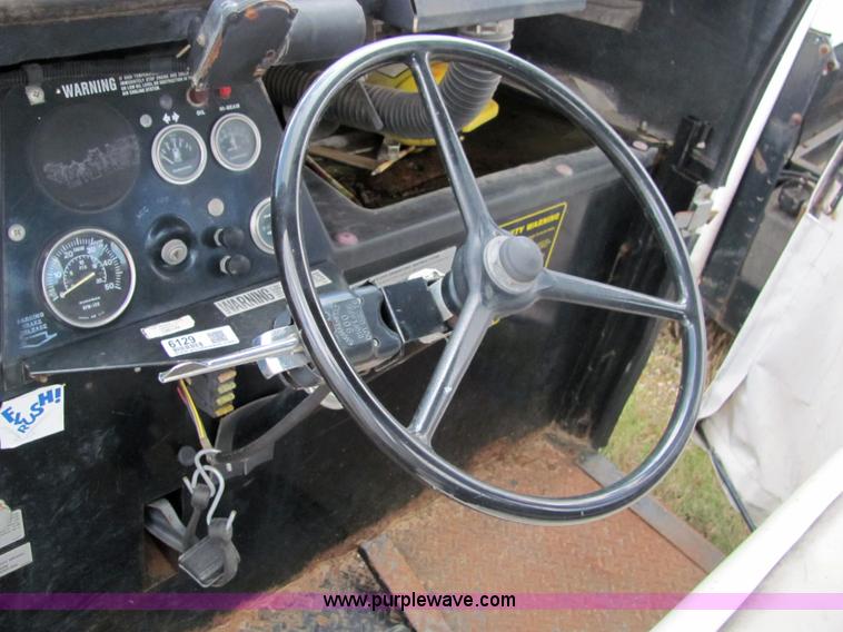 image for item 6129 1988 Cushman Haulster