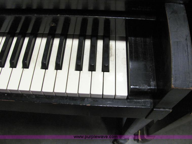 image for item 6149 Hamilton piano