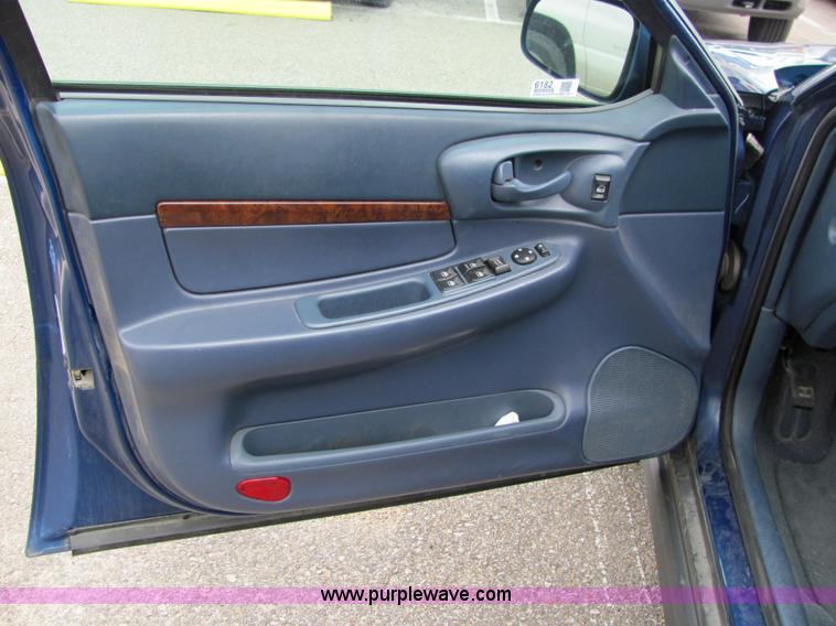 image for item 6182 2003 Chevrolet Impala