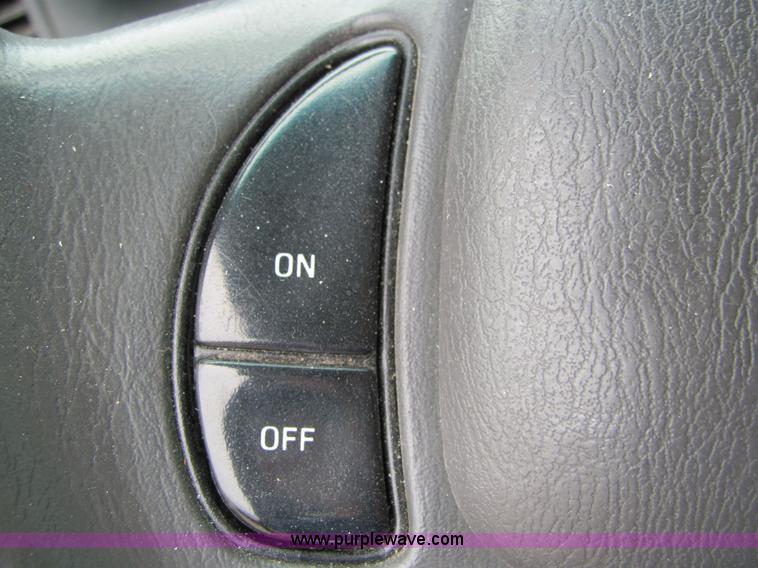 image for item 6184 2003 Ford Crown Victoria Police Interceptor