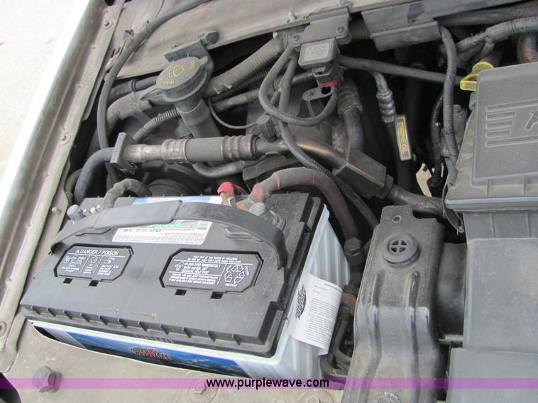 image for item 6186 2003 Ford E450 Super Duty ambulance