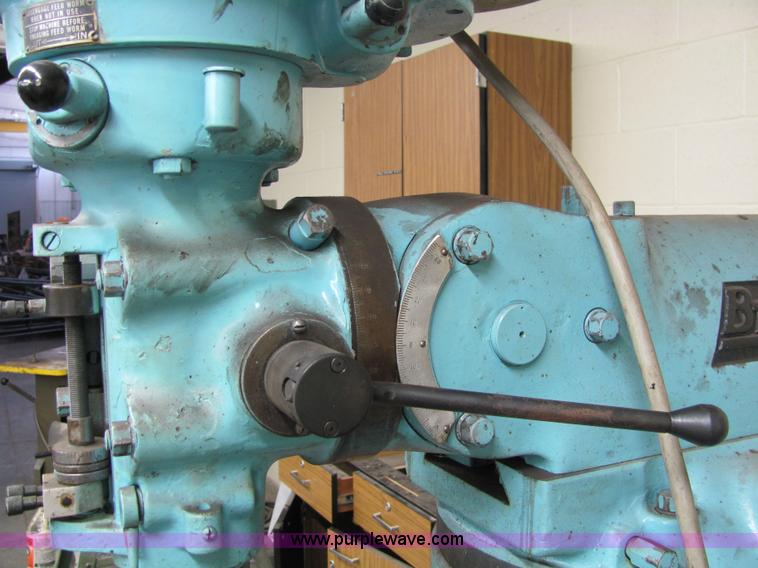 image for item 6196 Bridgeport vertical milling machine