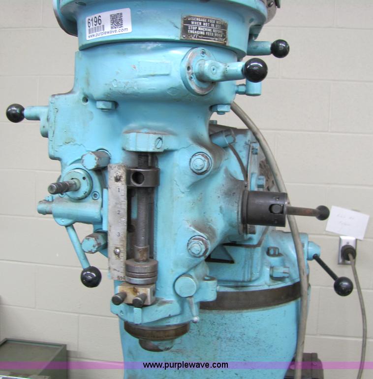 image for item 6196 Bridgeport vertical milling machine